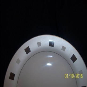 100_1977_320x320